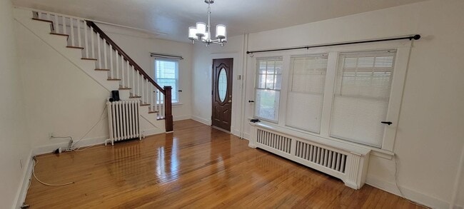 Photo - 19 Lark St