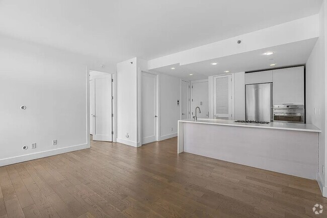 Building Photo - Beautiful 1 Bed 1 Bath Available Unit 3F Rental