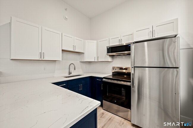 542 Main St Unidad 2A