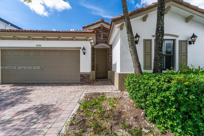 Photo - 16186 SW 65th Ln