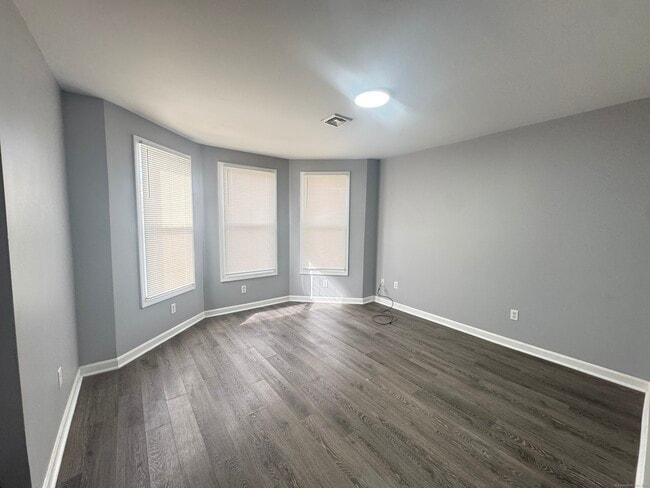 Photo - 53 Stevens St