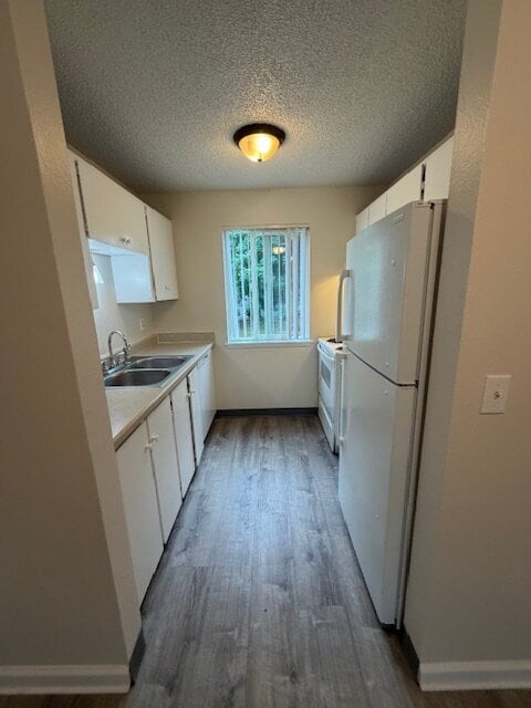 Photo - 17442 SE Powell Blvd