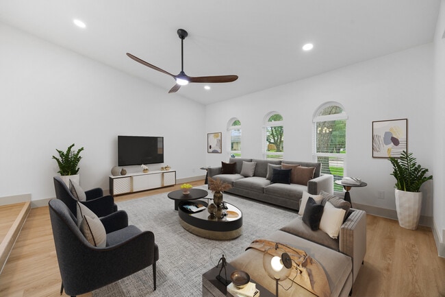 Photo - 2010 Quail Valley East Dr