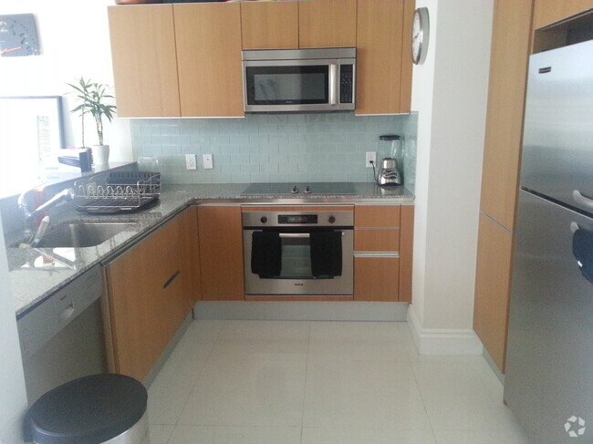 Building Photo - 1060 Brickell Ave Unit 2309 Rental