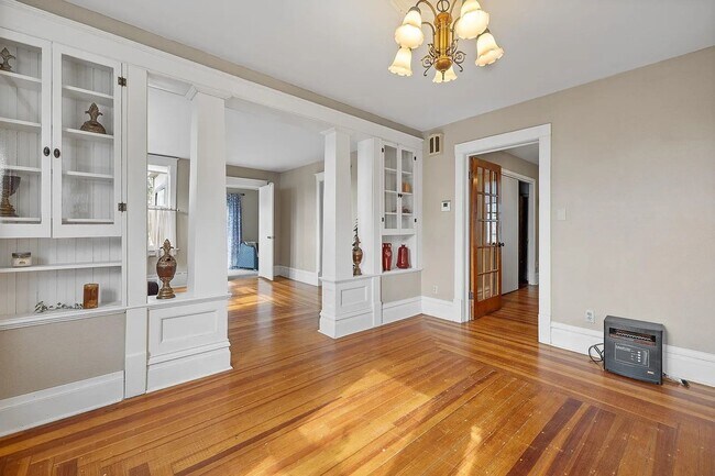 Photo - 231 Quincy St Unit 231 Quincy