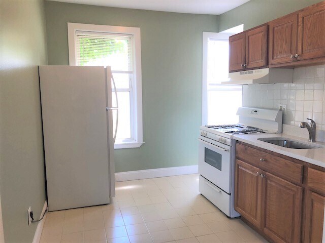 Photo - 134 Fayette St Unit 2