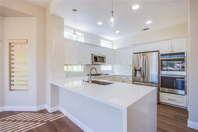 Photo - 2660 Crown Ridge Dr