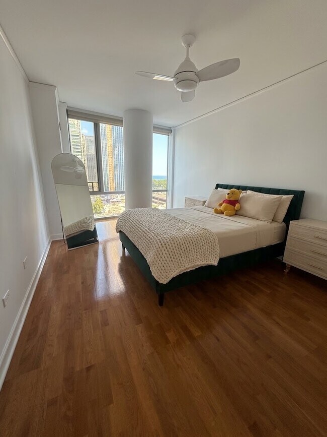 Photo - 450 E Waterside Dr Unit 910
