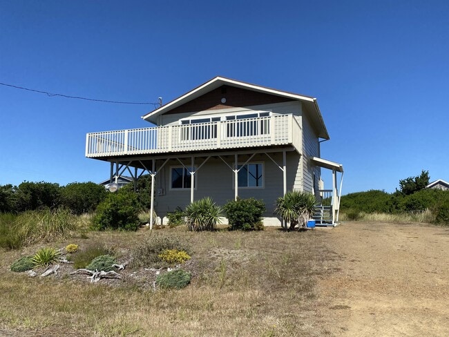 Building Photo - 934 Starfish Ct SW