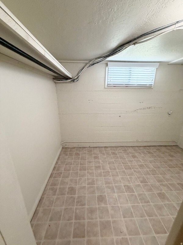 Photo - 4910 S 900 E