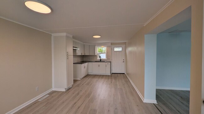 Photo - NEW 1 BED FOR RENT DOWNTOWN SANDUSKY!!! Unit 305 Perry St