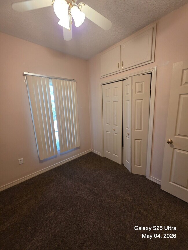 Photo - 4608 Scarlet Dr E