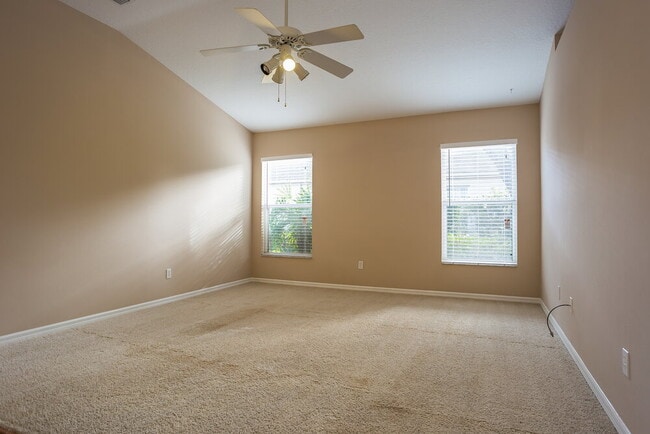 Photo - 232 Valley Edge Dr