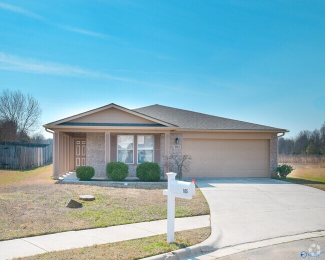 Building Photo - 105 Cotton Boll Dr Rental