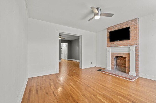 Photo - 223 Thurman Ave