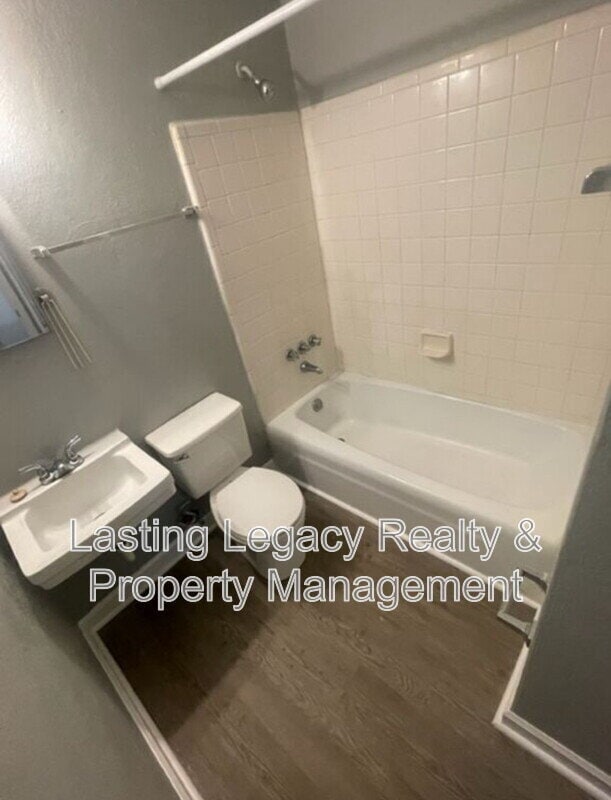Photo - 1134 Conley St Unit D