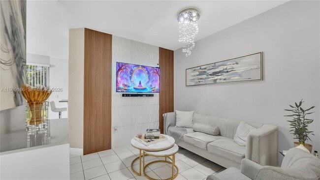 Photo - 2342 SE 10th St