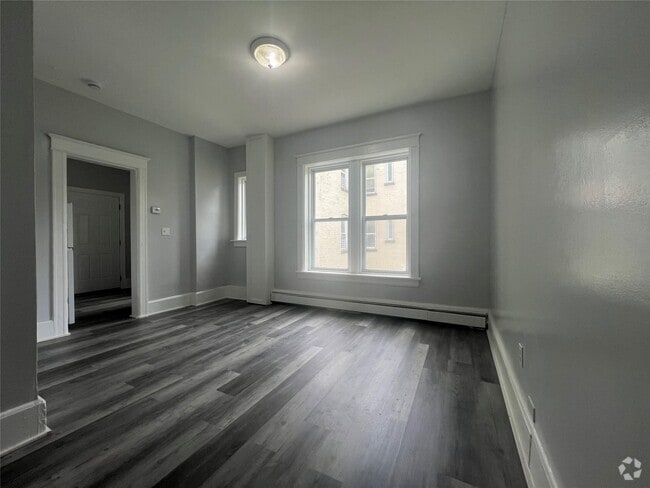 Building Photo - 60 Carroll St Unit C8 Rental