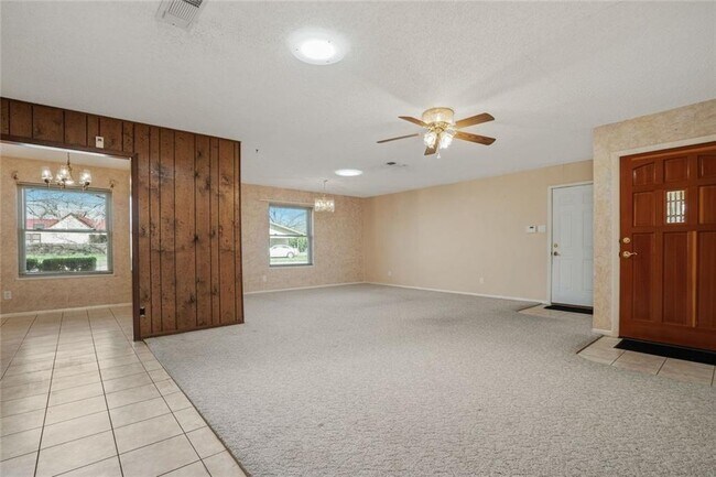 Photo - 813 Guadalupe St