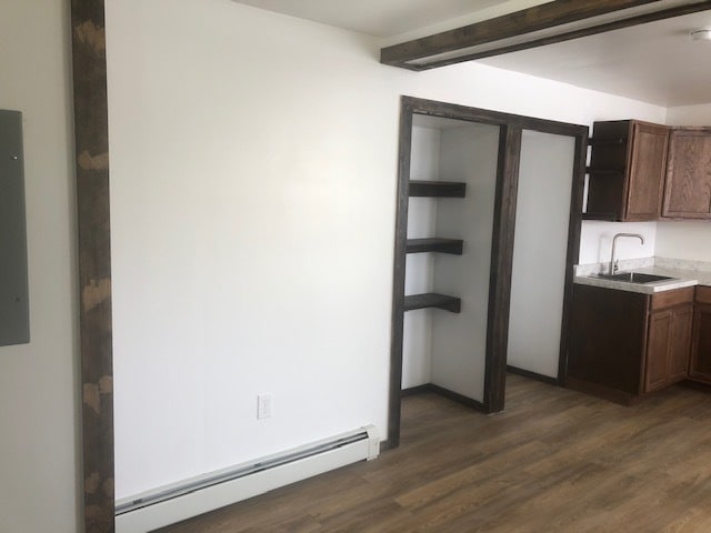 Building Photo - 357 Main St Rental