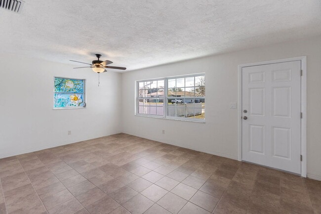 Photo - 4559 33rd Ave N