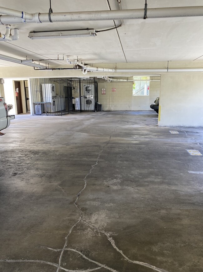 Photo - 2122 Lime St