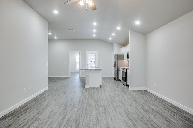 Photo - Like New Construction in Cooper District!