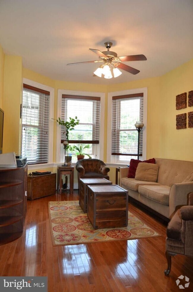 Building Photo - 3025 11th St NW Unit A Rental