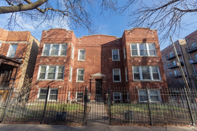 Building Photo - 2817 N Talman Ave Unit 1S Rental
