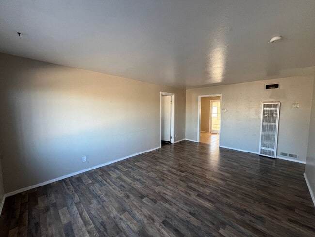 Photo - 4 Bedroom Home Available Near Comanche Rd ...