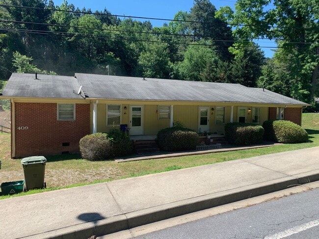 Building Photo - 409 Old Central Rd Unit 01