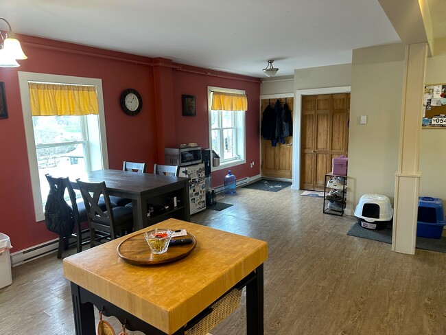 Photo - 97 Main St Unit 2nd Floor Townhouse