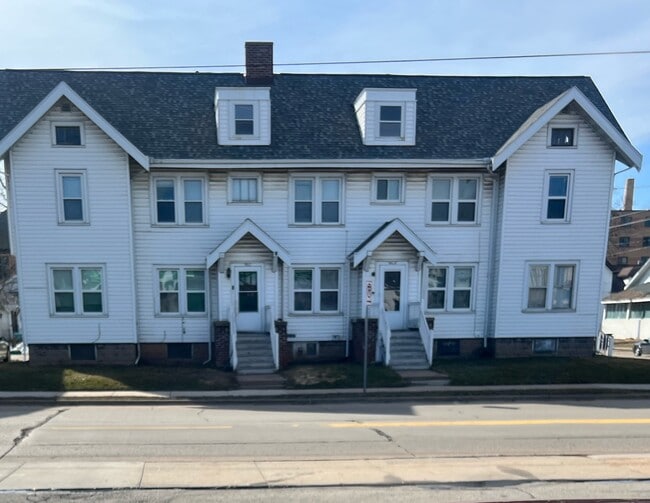 Photo - 461 Bowen St Townhome