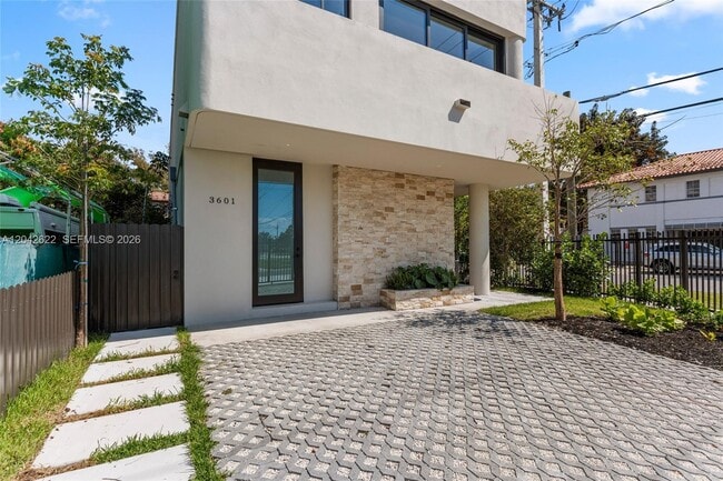 Photo - 3601 SW 23rd Terrace