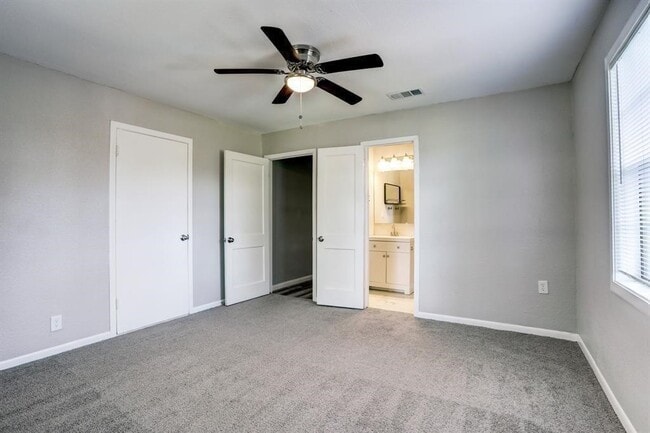 Photo - 1236 San Felipe St