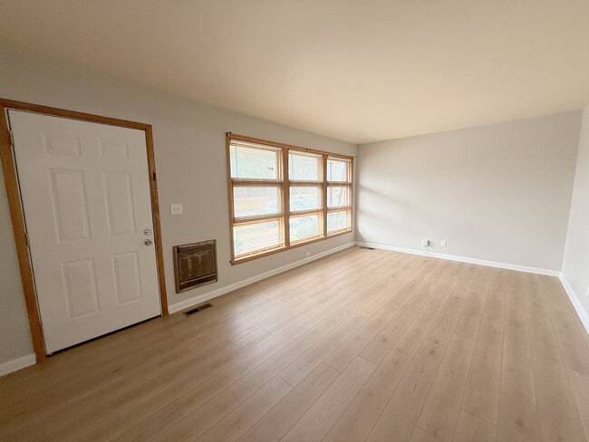 Photo - 2106 NW Sullivan Rd