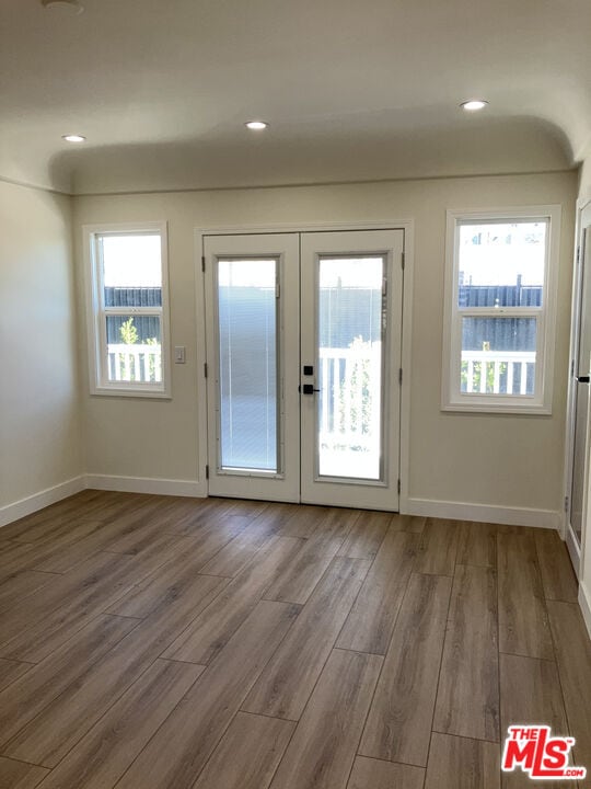 Photo - 1270 S Bronson Ave