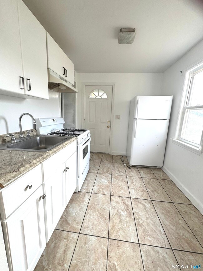 Photo - 89 Campfield Dr