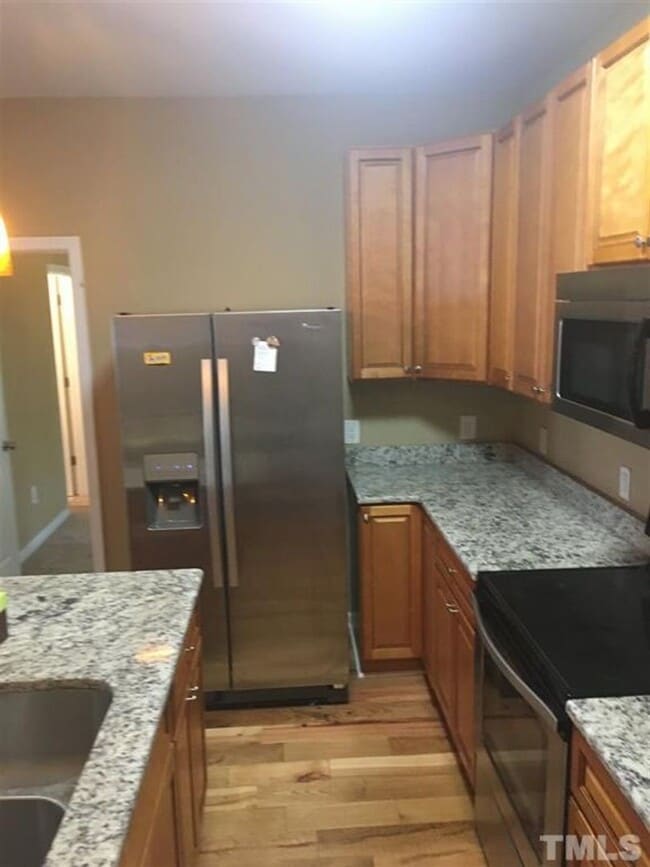 Photo - 441 McCauley St Unidad 441-100