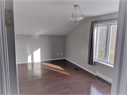 Photo - 140 Killdeer Crescent Unit 2