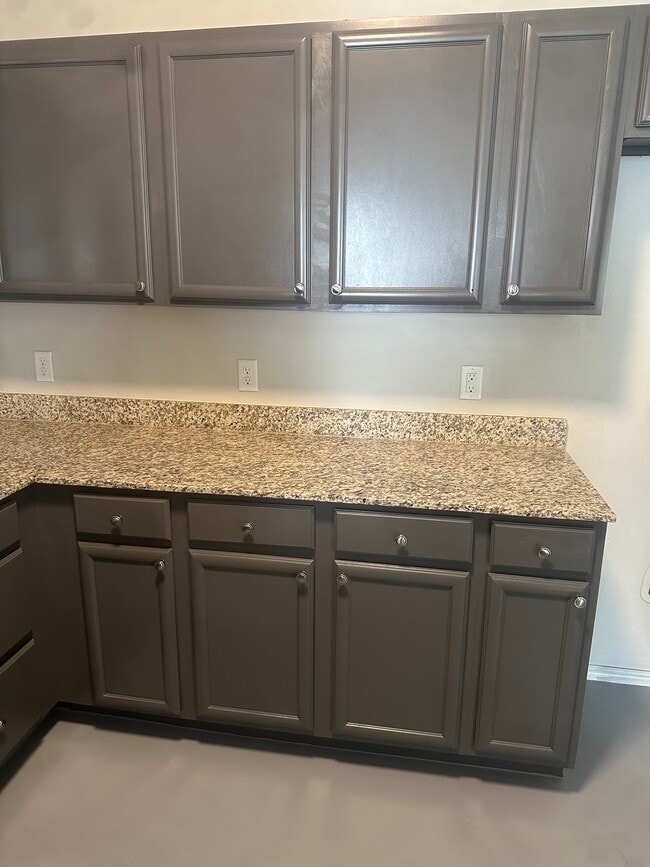 Photo - 102 Barrett Pl