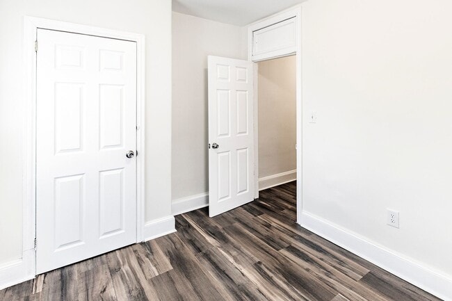 Photo - 3 bedroom, 1 bath updated home in The City...