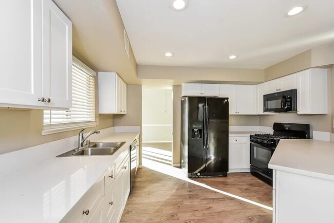 Photo - 3320 Beach Port Dr