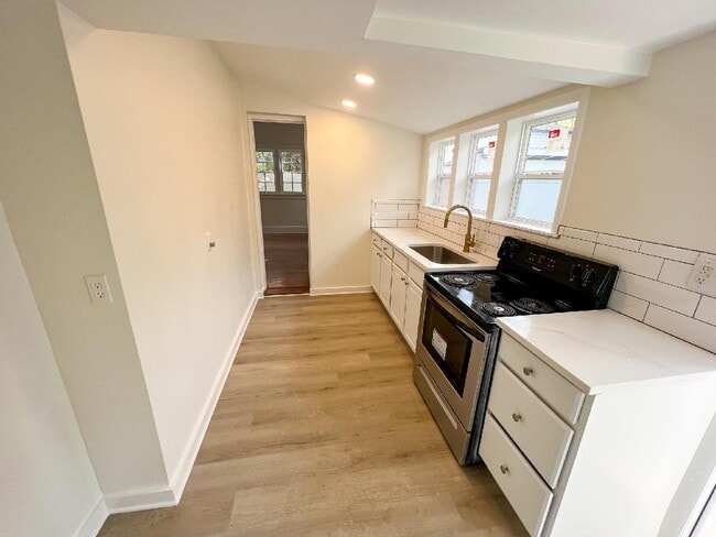 Photo - 2414 Central Ave