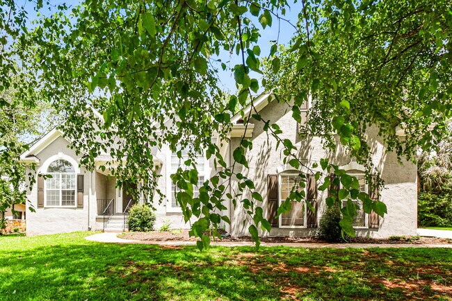 Photo - 3419 Uncle Genes Way SE