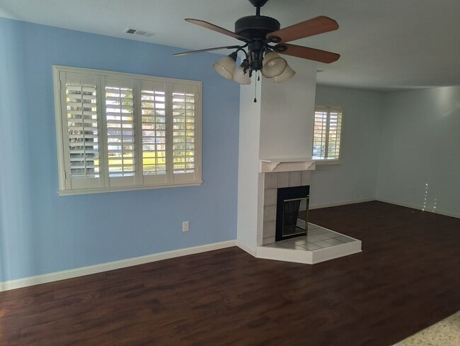 Photo - COMING SOON!!! Orangevale Townhouse Gem!