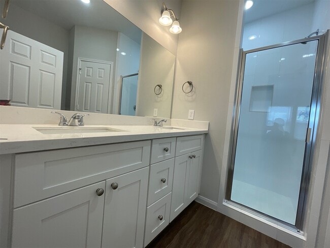 Photo - 1561 Rd 5728