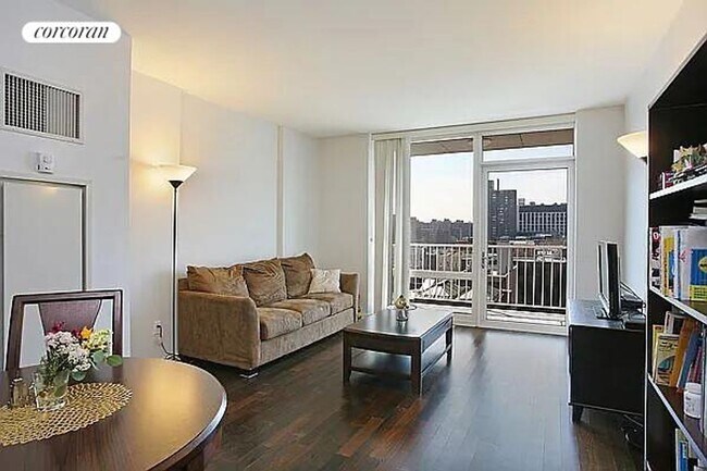 Building Photo - 340 E 23rd St Rental