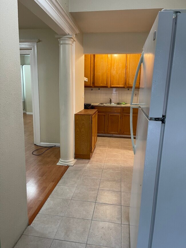 Photo - 605 Madison St