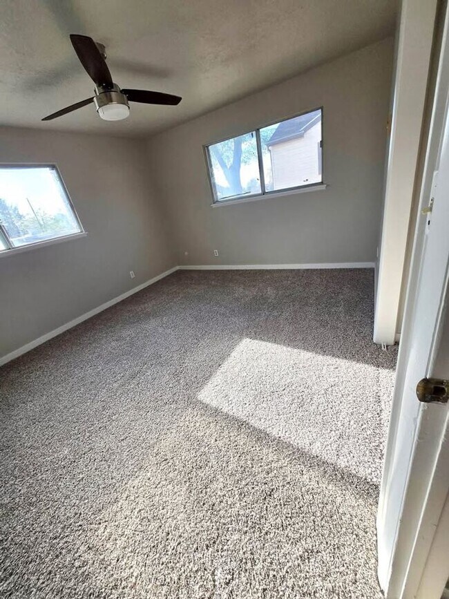 Photo - Charming 2 Bedroom Townhome in Cedar City!